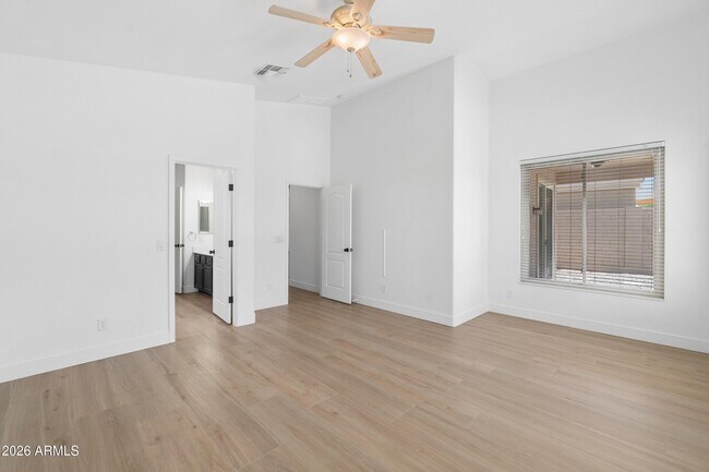Building Photo - 4349 E Smokehouse Trail