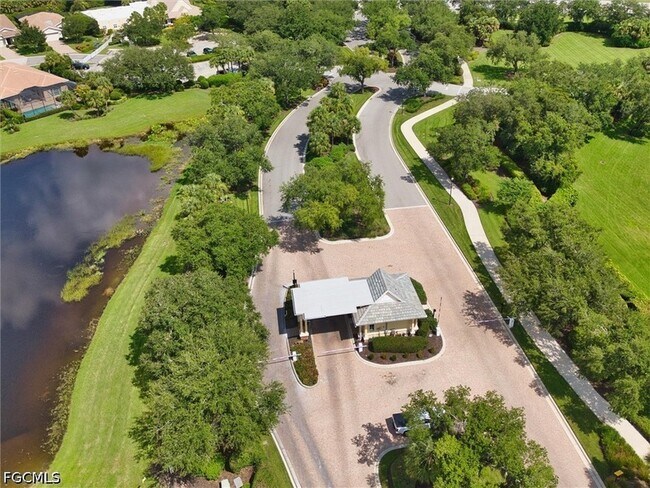 Building Photo - 3181 Cottonwood Bend