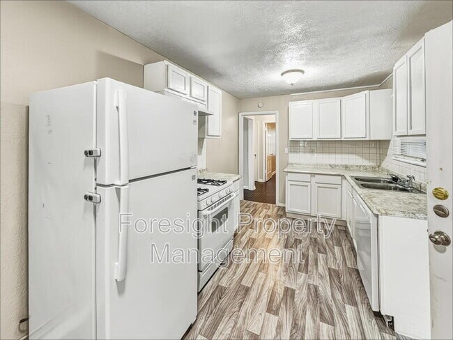 Building Photo - 5013 Kessler Rd