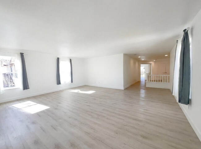 Building Photo - 2724 Bertolani Cir