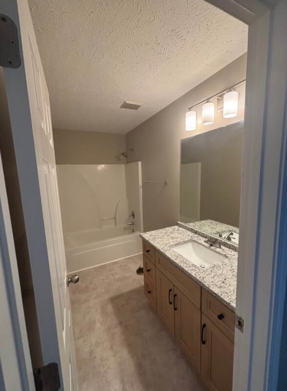 Building Photo - 1012 Crystal Bear Trail