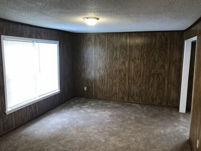 Building Photo - 3406-A Hydes Ferry Rd. - Nashville,TN