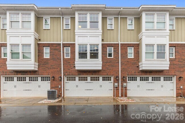 Building Photo - 129 Grandin Rd
