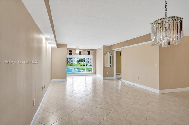 Building Photo - 12547 Imperial Isle Dr