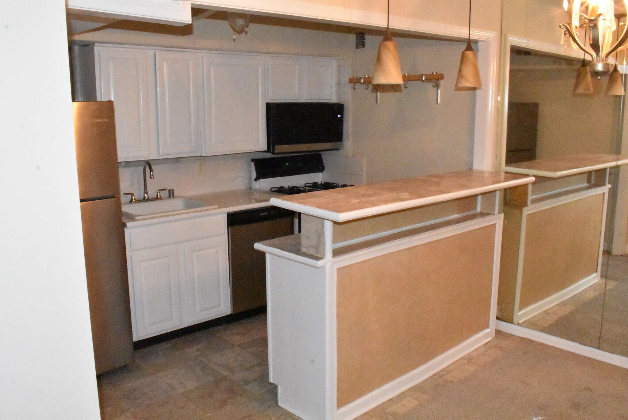 Building Photo - 7514 Spring Lake Dr