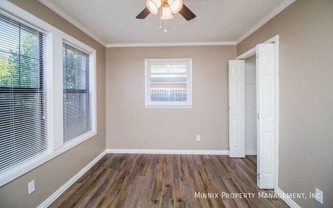 Building Photo - 5209 15th St