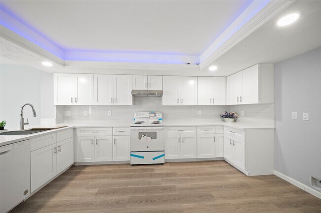 Building Photo - 9418 Westacre Pl