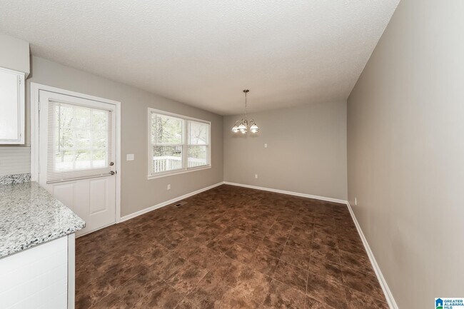 Building Photo - 1626 Mardis Dr