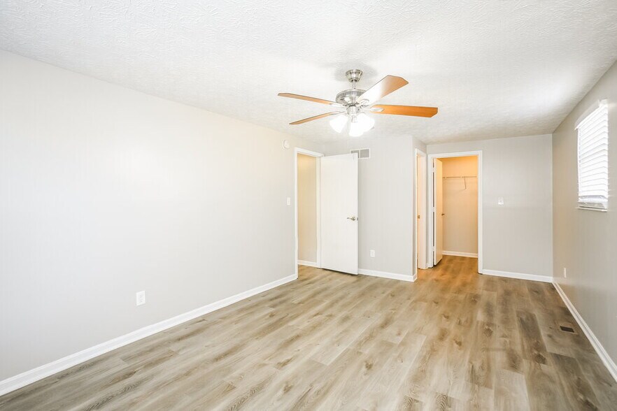 Building Photo - 4131 Oil Creek Dr