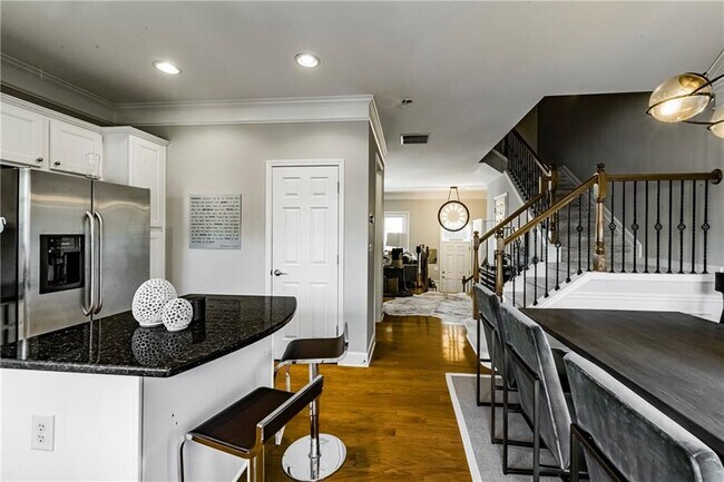 Building Photo - 2286 Limehurst Dr