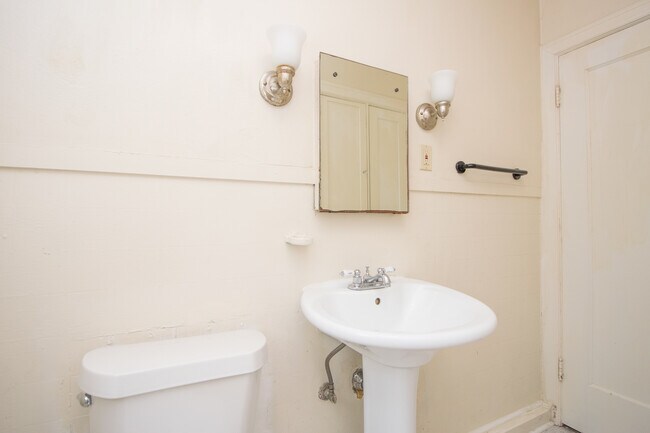 Building Photo - San Gabriel-2845