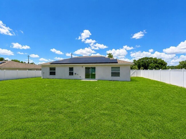 Building Photo - 13182 SW 106th St
