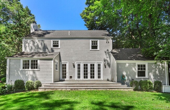 Building Photo - 724 Forest Ave