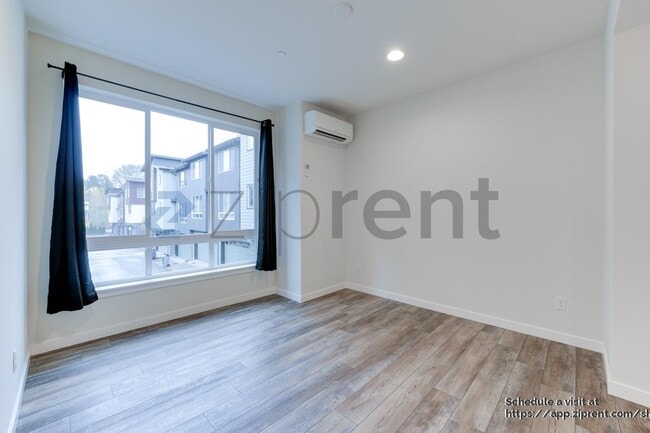 Building Photo - 23831 5th Ave SE