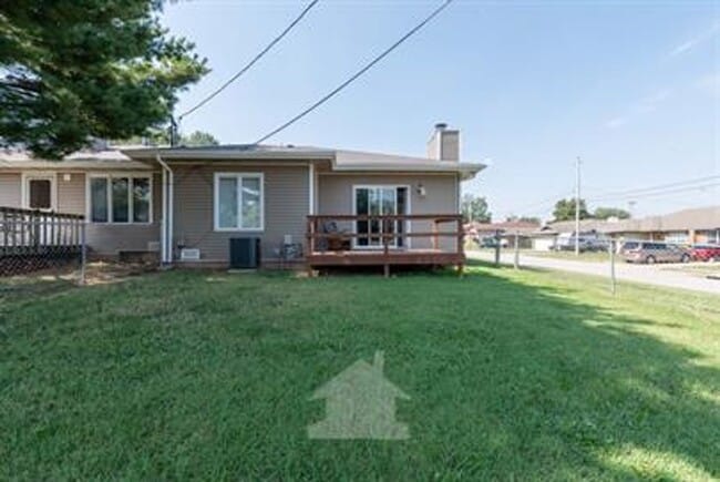 Building Photo - 2 Bed, 2 Bath in Southwest Springfield