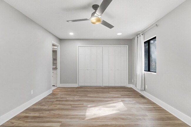 Building Photo - RENOVATED 2 BR | 2 BA Townhome in Goldsboro *less than 2 miles from SJAFB*