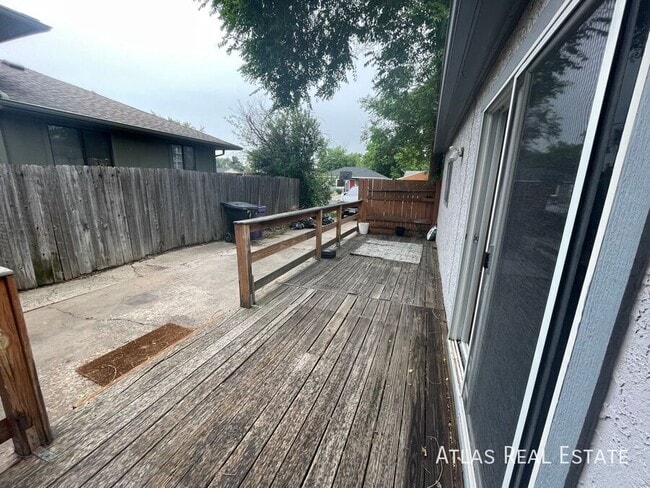 Building Photo - 2234 S Dexter St