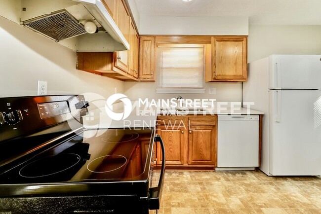 Building Photo - 9600 Pembury Ct