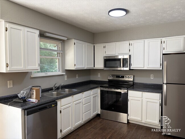 Building Photo - 510 Park Ln
