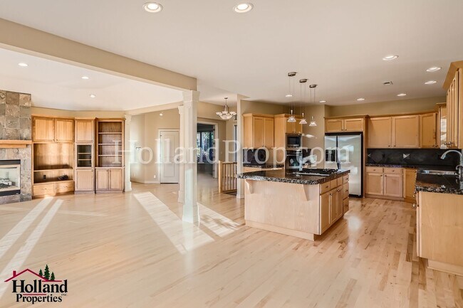 Building Photo - Gorgeous Single Home in Great location!!!