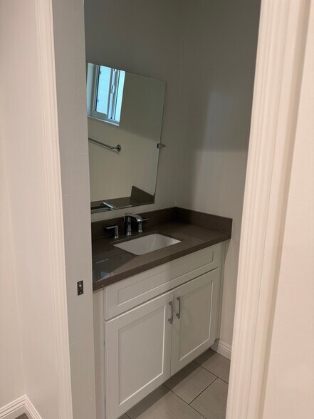 Bathroom in 2nd Bedroom - 154 S Grand Oaks Ave