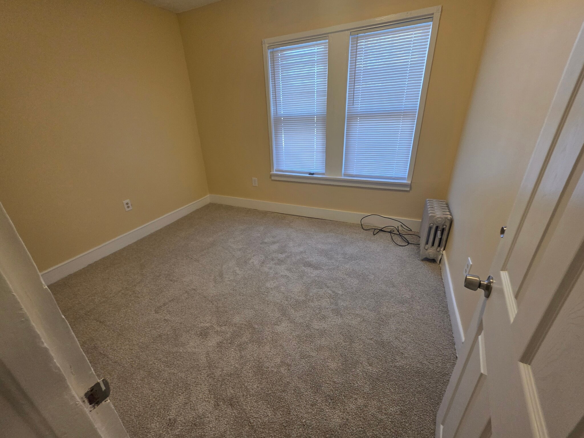 Bedroom 2 - 611 Moir Ct