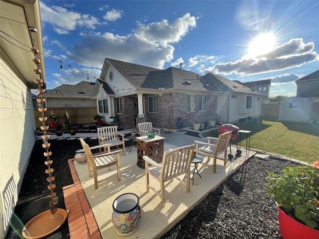 Building Photo - 108 Lasino Dr