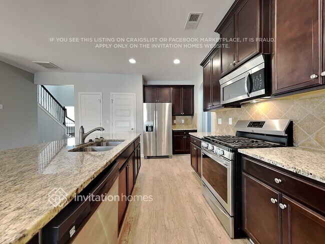 Building Photo - 2629 Cornwall Dr