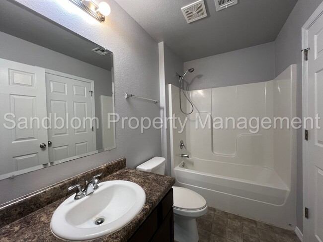 Building Photo - For Lease | Broken Arrow | $1475 Rent