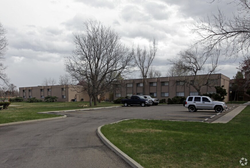 Mohawk Green Apartments 704710 Mohawk Dr Boulder CO 80303