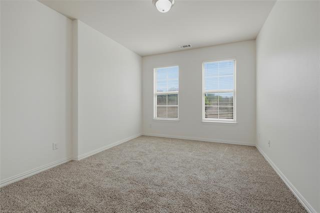 Building Photo - 1720 Fairway Dr