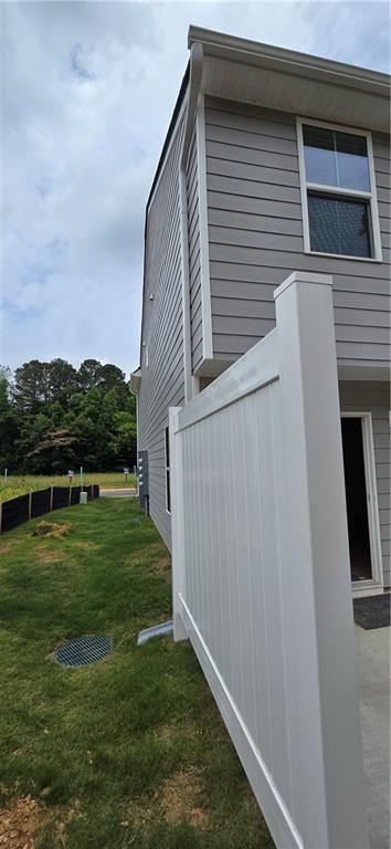 Building Photo - 24 Downing Dr