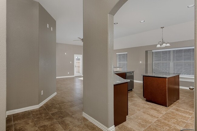 Building Photo - 9606 Arched Oak Dr