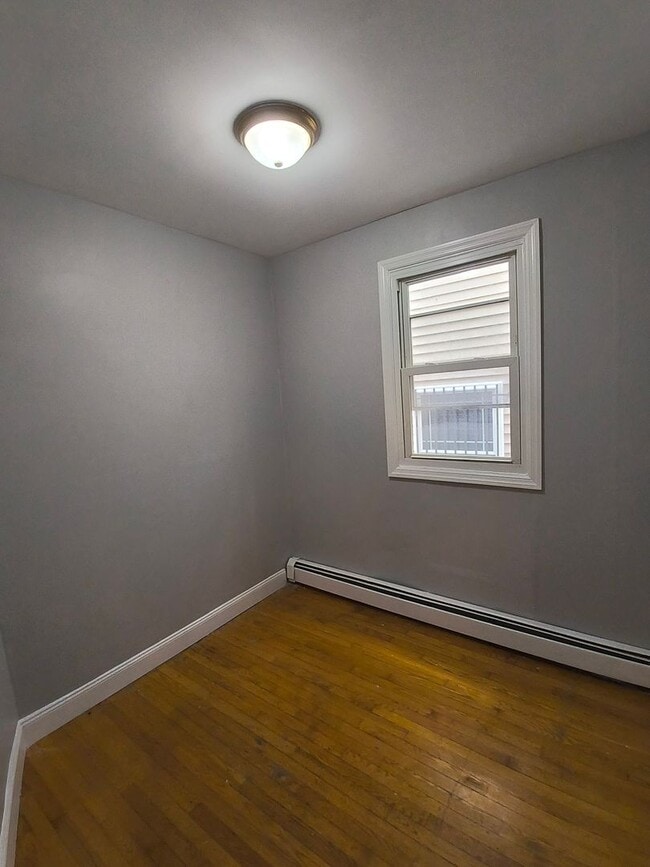 Building Photo - 232 Rankin St