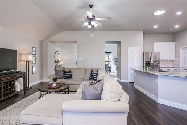 Building Photo - 12505 Summerwood Dr
