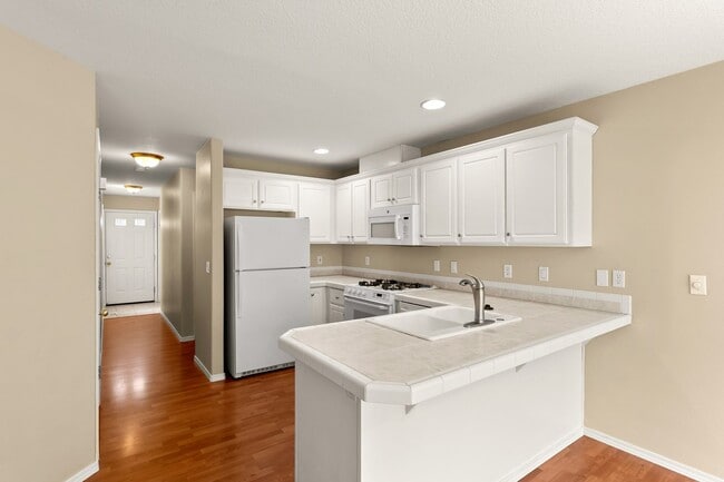 Building Photo - 3977 SW 180th Terrace