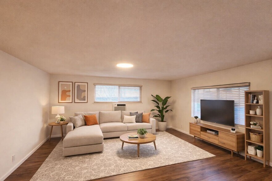 Building Photo - 7440 Tiara Way