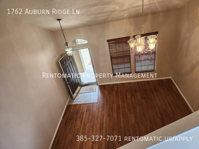 Building Photo - 1762 Auburn Ridge Ln