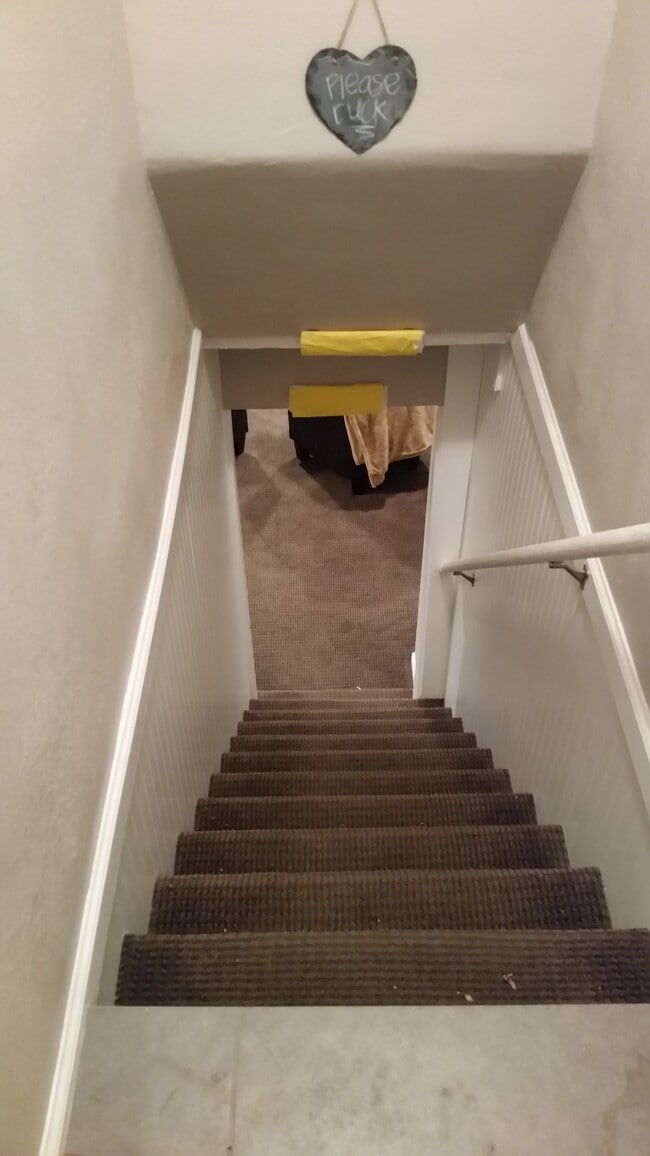 Entryway - 864 E 200 S