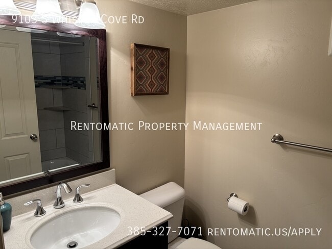 Building Photo - 9103 Whisper Cove Rd