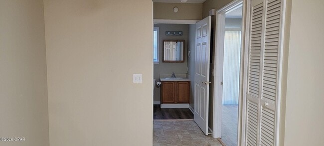 Building Photo - 2409 Allison Ave