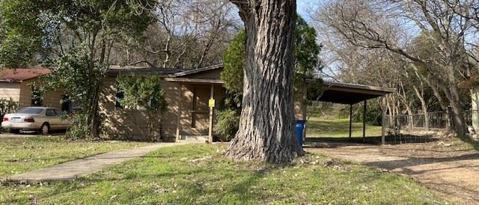 Building Photo - 2000 Palo Pinto Dr