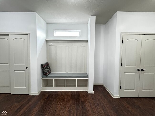 Building Photo - 12588 Hideout Dr