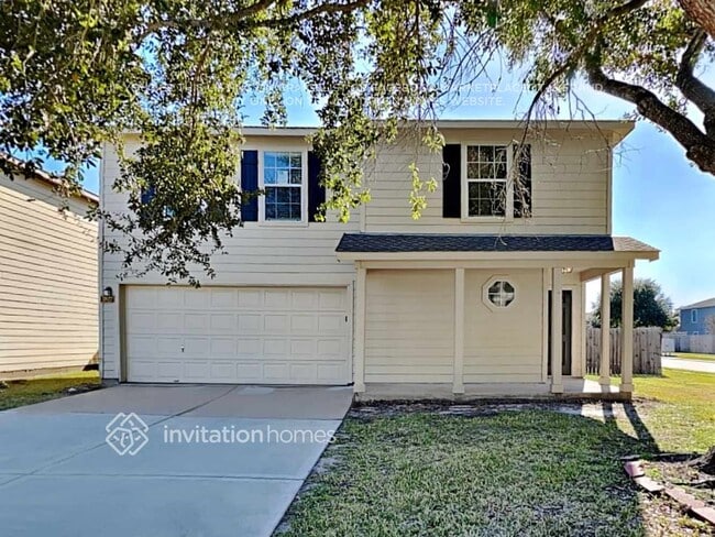 Building Photo - 3827 Middlecrest Ln