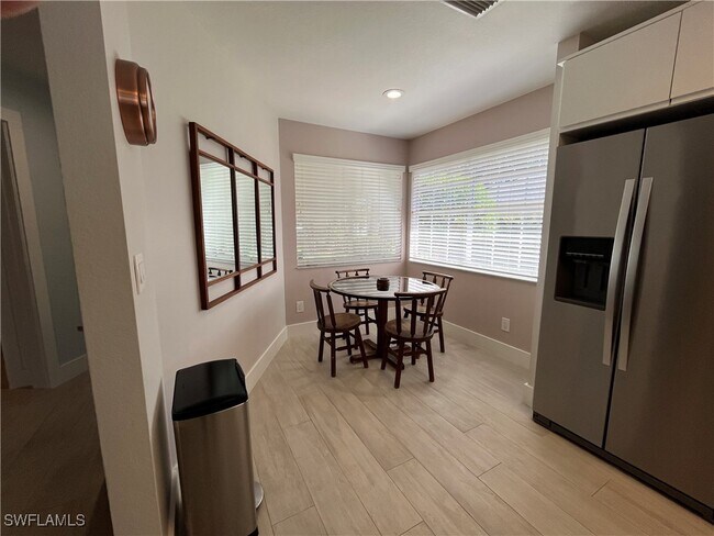 Building Photo - 6506 Ilex Cir