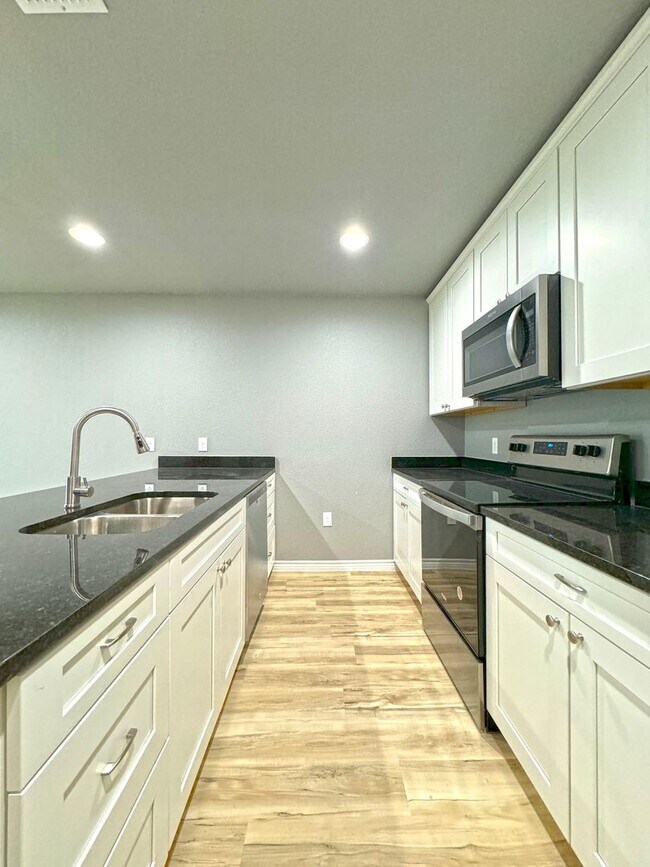 Building Photo - 9114 Apartment Homes || Midway ISD || Water & Electricity Paid