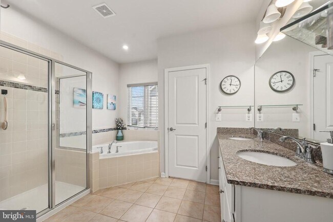 Building Photo - 76 Penns Charter Ln