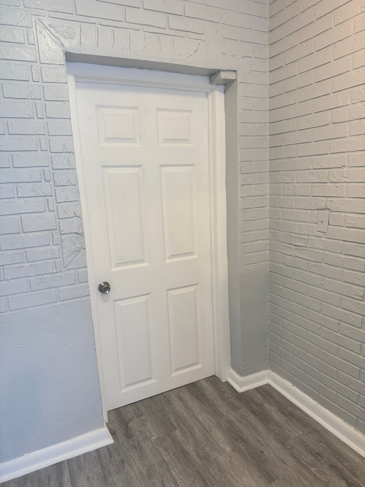 Building Photo - 1100 N Federal Hwy