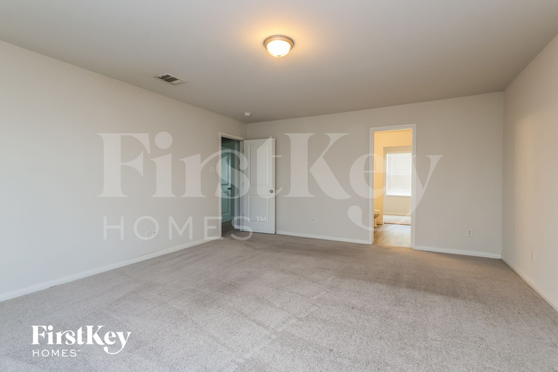 Building Photo - 10083 Cerritos dr
