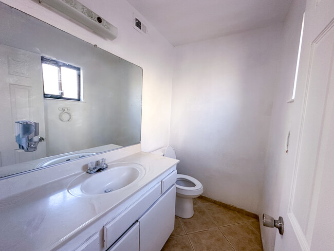 Guest Bathroom - 43608 Steif St